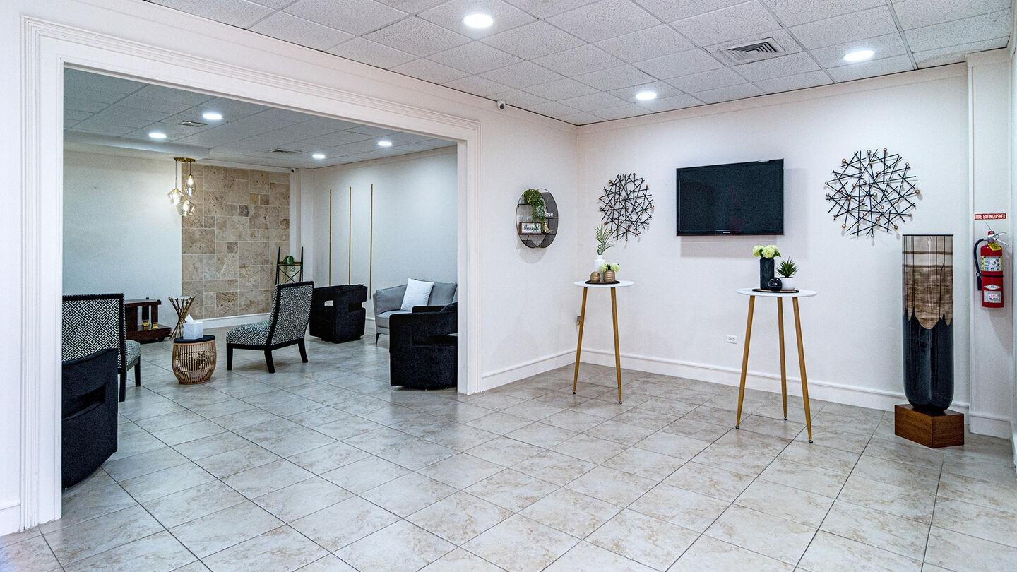 Acree-Davis Funeral Home gallery image 3